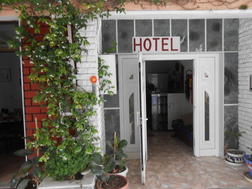 Hotel Germany Paralía 외부 사진